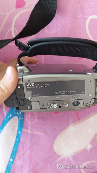 Selling a video camera  - photo 7