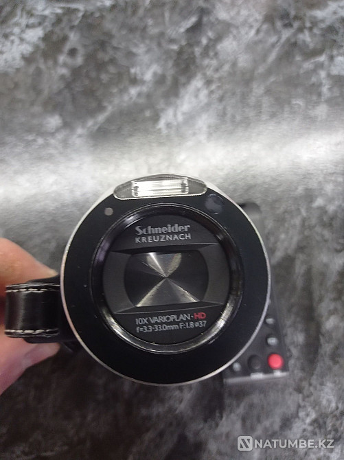 Продам видео камеру Samsung  - изображение 3