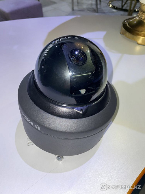 Bosch outdoor CCTV camera  - photo 1