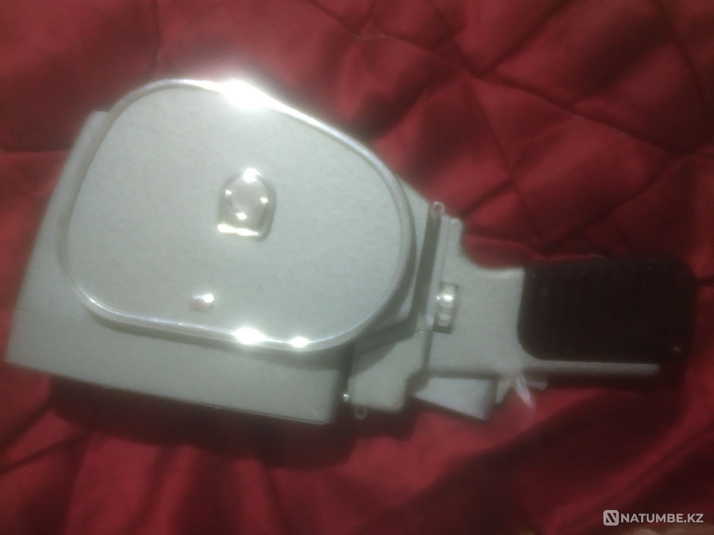 Cinema camera QUARTZ NEW 1963  - photo 2