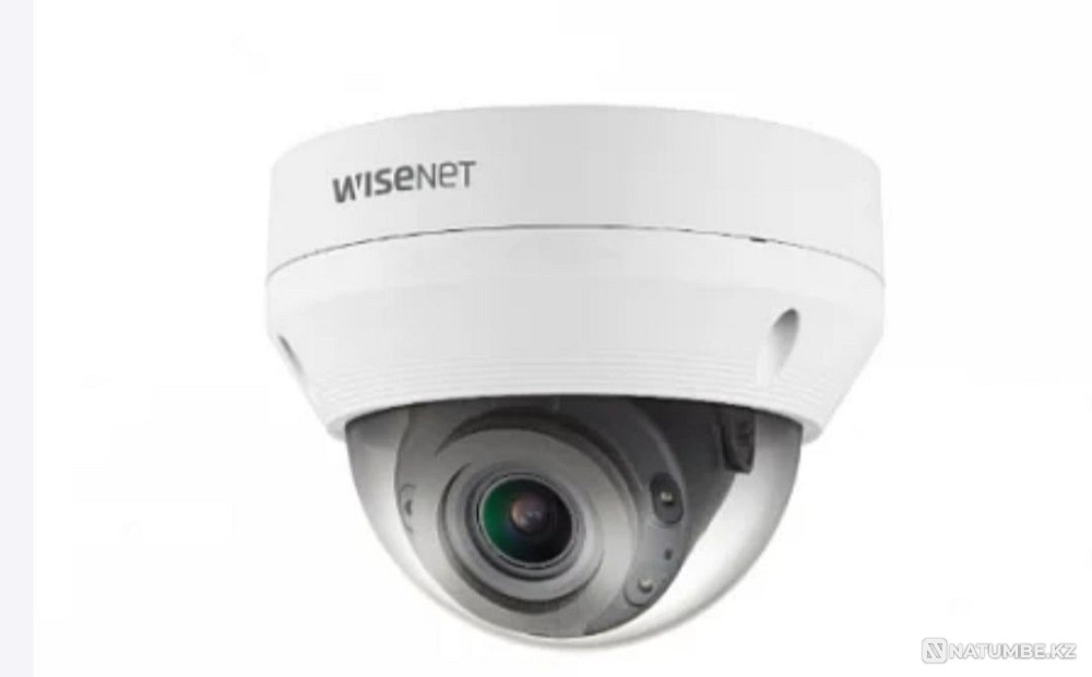 IP video camera 2mp  - photo 1