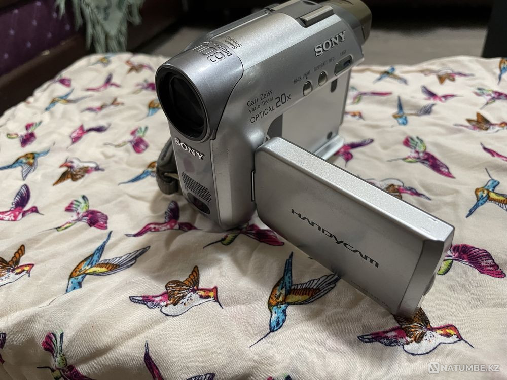 Camcorder  - photo 1