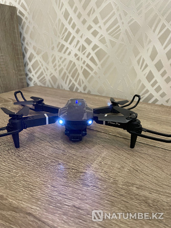 quadcopter E88 PRO  - photo 2