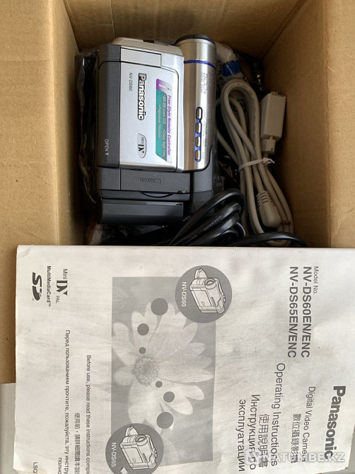 Used Samsung video camera  - photo 1