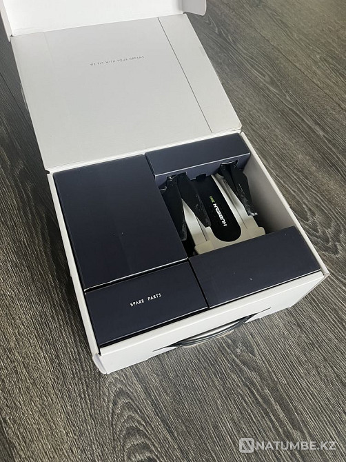 Drone hubsan zino  - photo 3