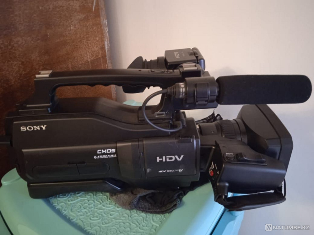 Selling SONY video camera  - photo 2