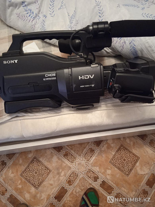 Selling SONY video camera  - photo 1