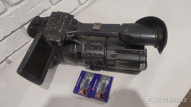 Video camera sony hdr-FX1e  - photo 4