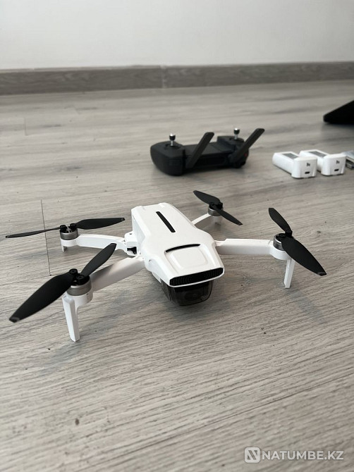 Drone/quadcopter FIMI X8 MINI 4K  - photo 1