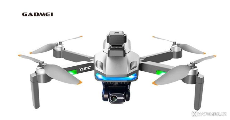 Drone with camera; quadcopter  - photo 2