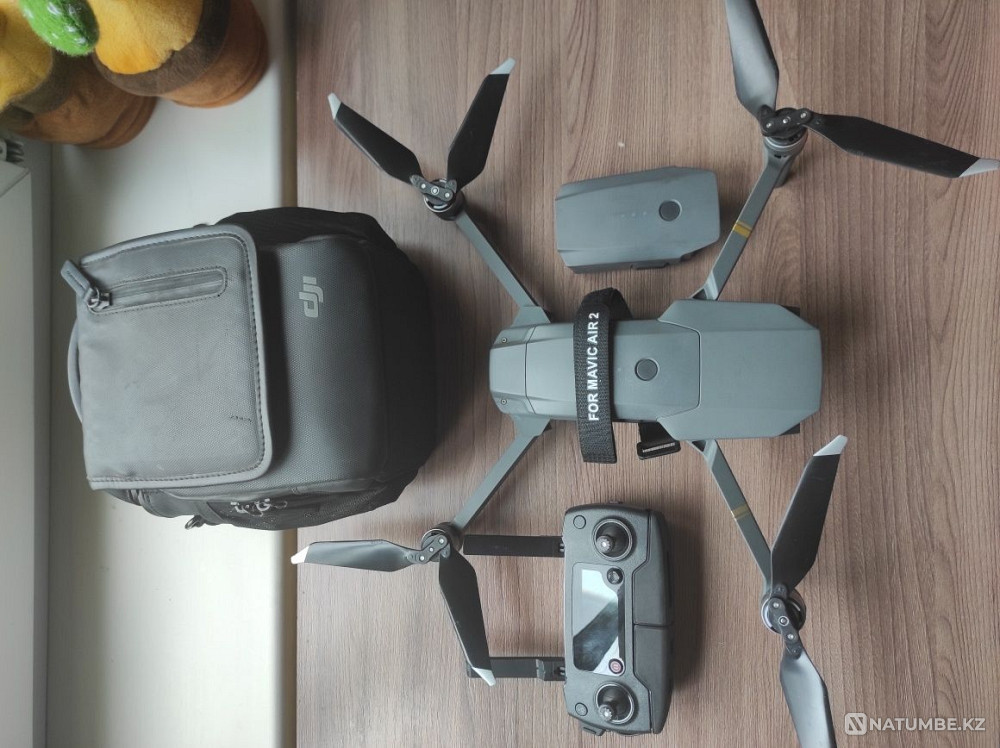 DJI MAVIC PRO дрон (квадрокоптер)  - изображение 1