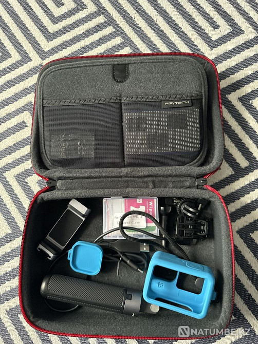 Go pro 11 action camera  - photo 3