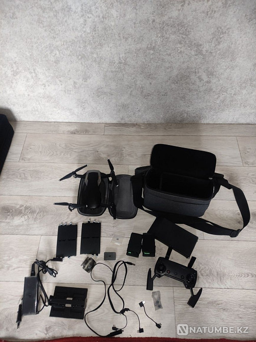 Dji mavic air combo drone  - photo 1