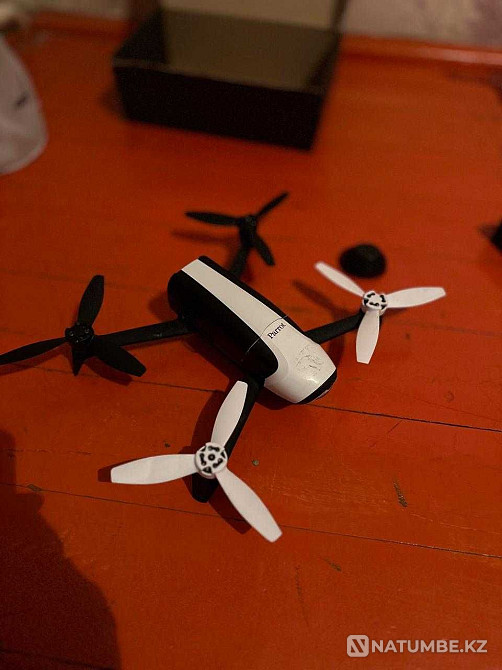 Drone parrot bebop 2  - photo 1