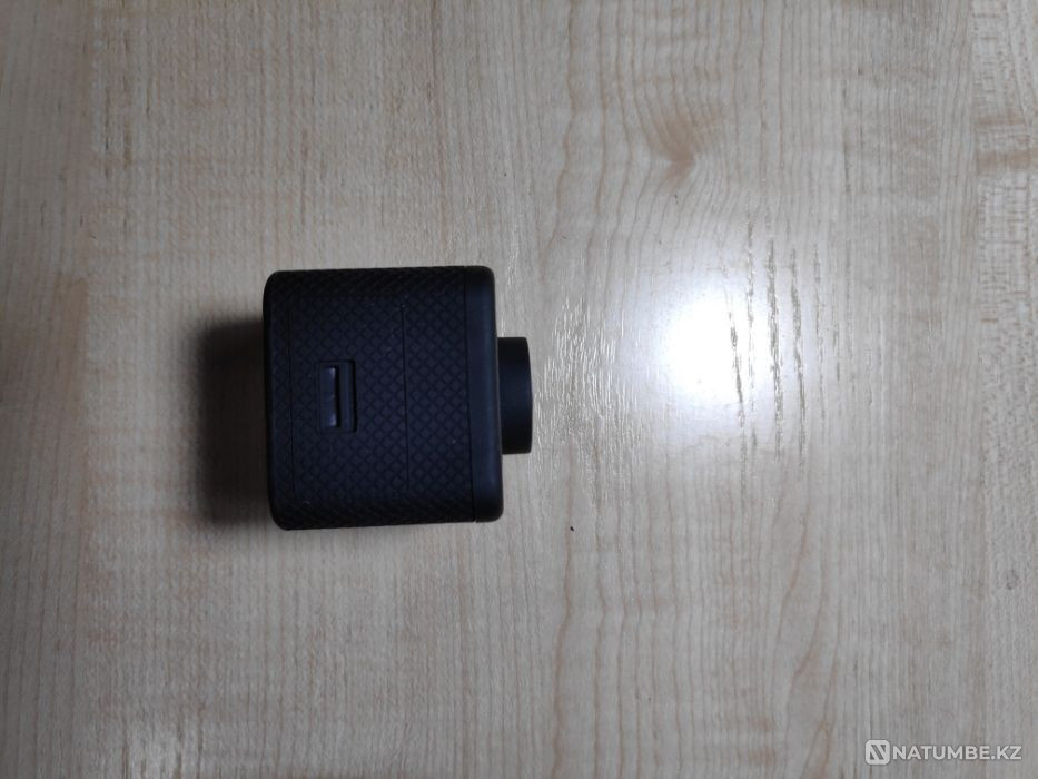 Action camera SJCAM M10 WiFi with a set of different mounts  - photo 5