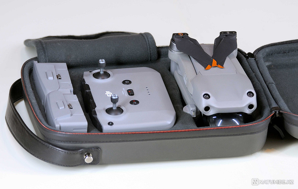 DJI Air 2S Fly More Combo Quadcopter; in great condition  - photo 8