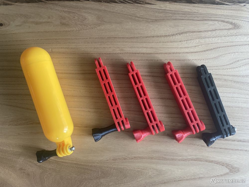 Selling GoPro HERO7 Black Edition + set of goodies  - photo 5