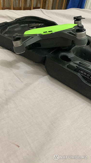 dji spark quadcopter  - photo 6