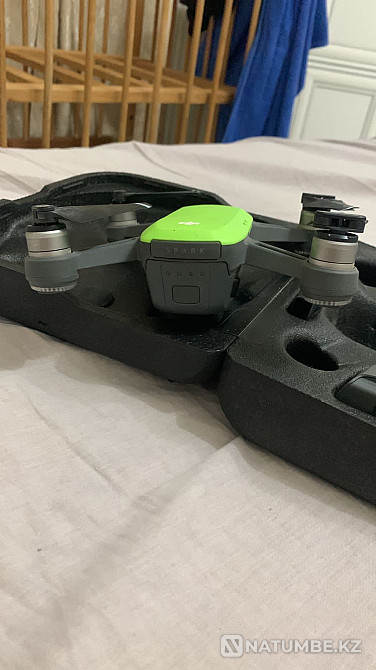 dji spark quadcopter  - photo 5