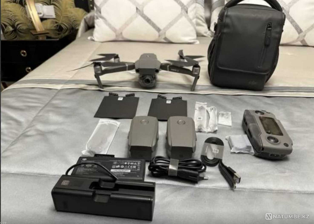 Mavic 2 Zoom drone with Fly more combo package  - photo 1