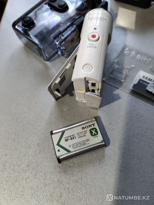 Sony FDR-x3000 action camera with remote control  - photo 8