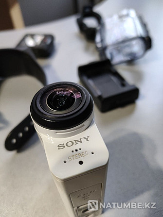 Қашықтан басқару пульті бар Sony FDR-X3000 4K экшн камерасы  - изображение 1