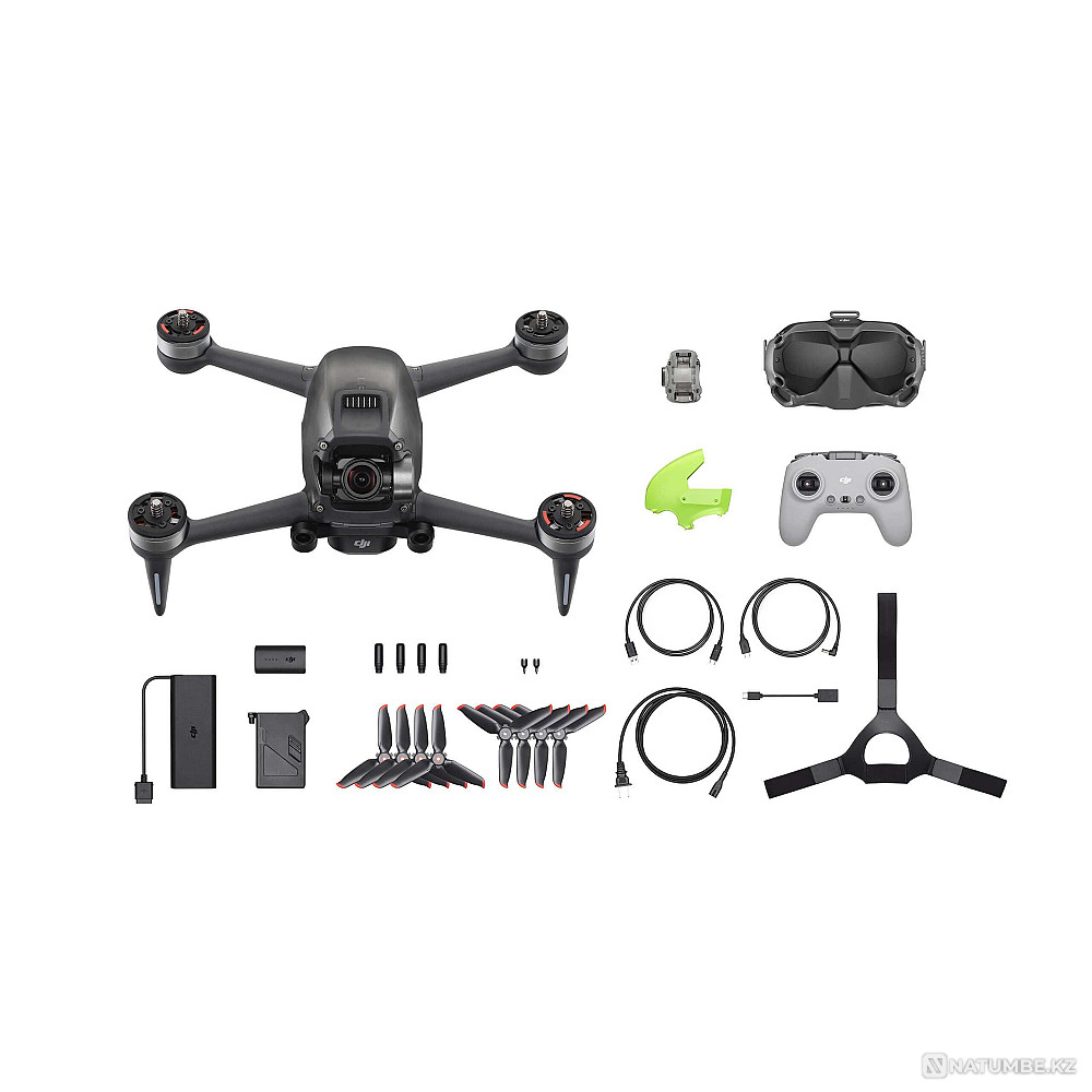 DJI FPV Combo Drone  - photo 3