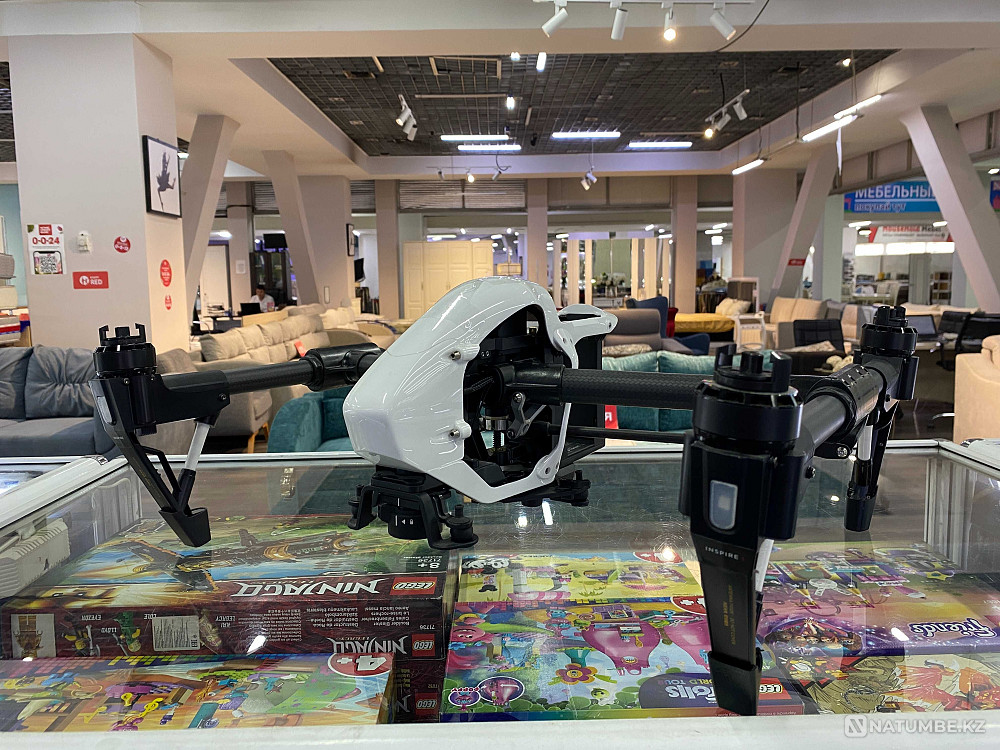 DJI inspire 1 raw 2 remotes ssd512gb camera SONY X5 RAW new!  - photo 2