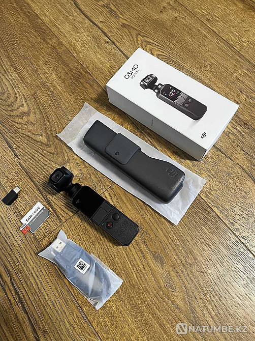 DJI Osmo Pocket camera for hidden shooting and bloggers + 32Gb flash drive  - photo 2