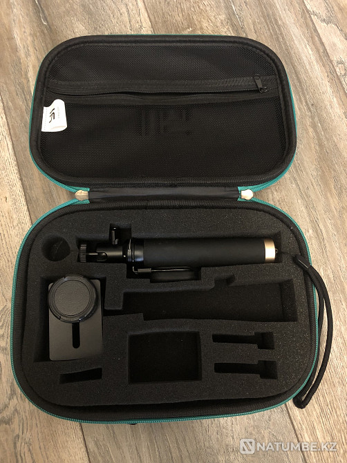 Экшн-камера Xiaomi YI 4k в отличном состоянии + набор аксессуаров  - изображение 5