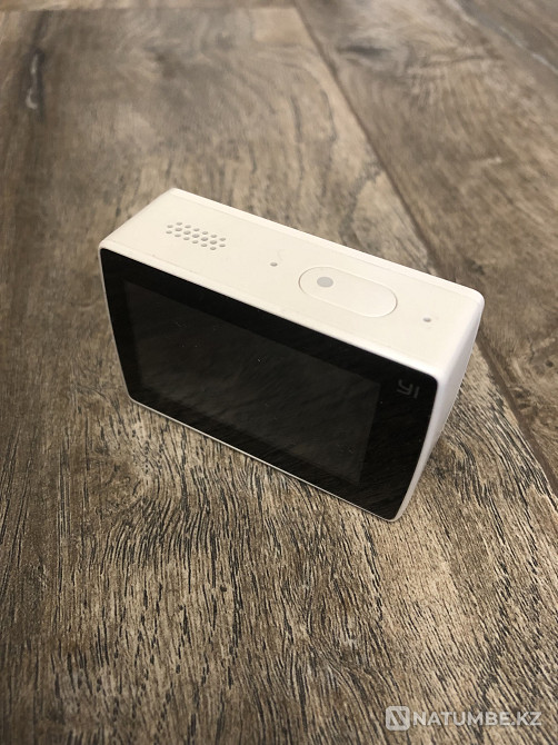 Экшн-камера Xiaomi YI 4k в отличном состоянии + набор аксессуаров  - изображение 2