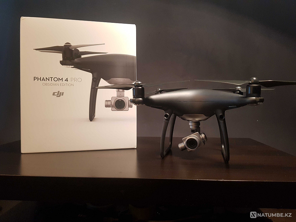 DJI Phantom 4 Pro Obsidian  - photo 1