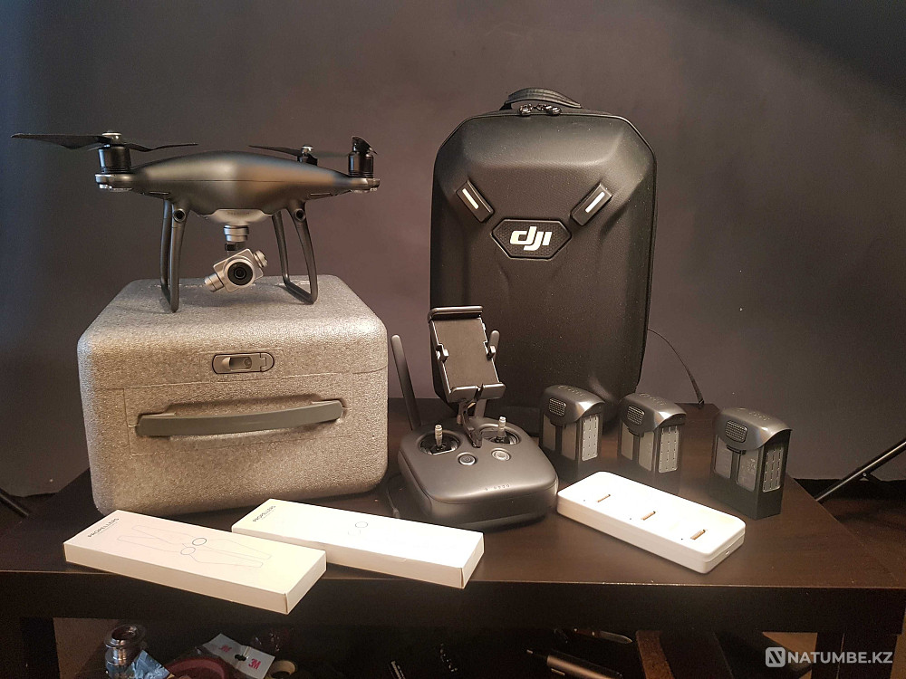 DJI Phantom 4 Pro Obsidian  - photo 2