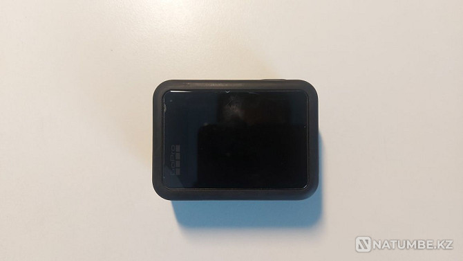 GoPro 8 Black with 2 batteries and 32 GB micro SD flash drive  - photo 2