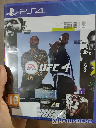 New UFC 4 disc for PS4  - photo 1