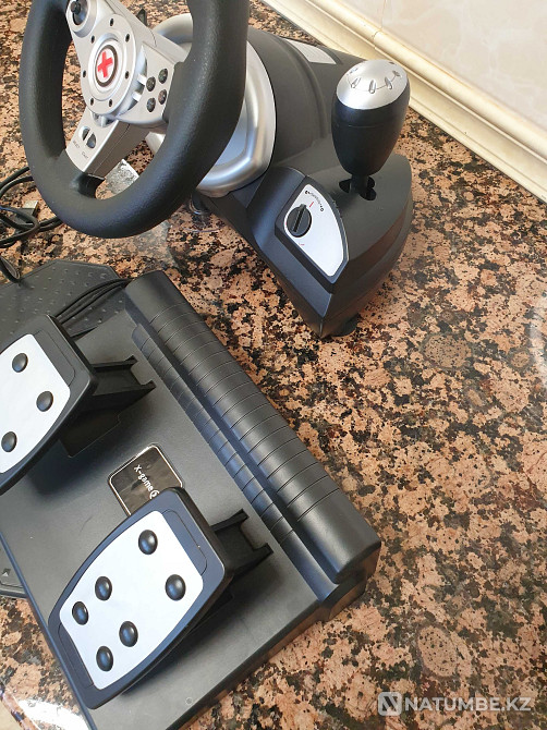 Руль для игры для комьпьютера и сони плейстейшена  - изображение 2