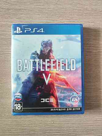 Диск с игрой "Buttlefield V" на PS4/PS5. 