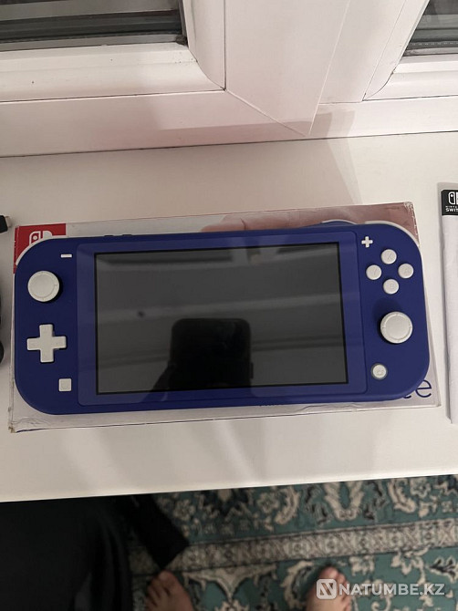продам nintendo switch late blue.  - изображение 1