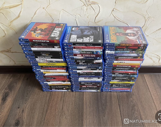 PlayStation 4 PlayStation 5 games discs assorted  - photo 1