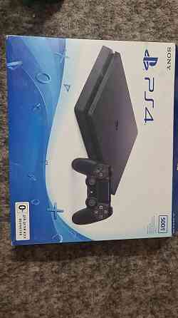 Продам Sony PS 4 