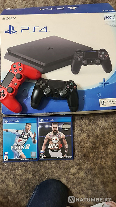 Selling Sony PS 4  - photo 2