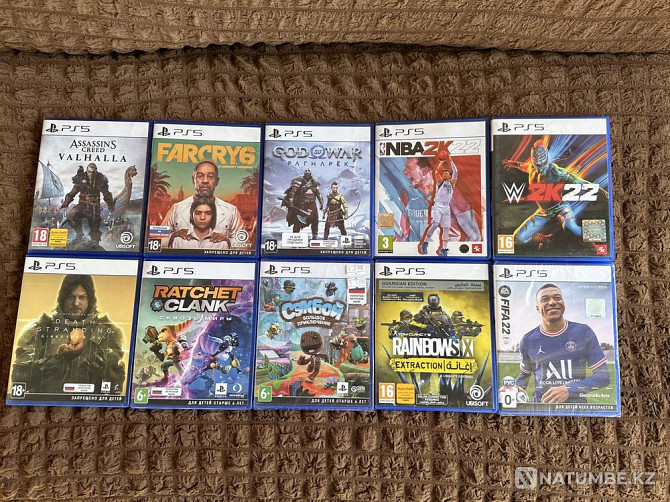 Assorted game discs for PlayStation 4 and PlayStation 5  - photo 6