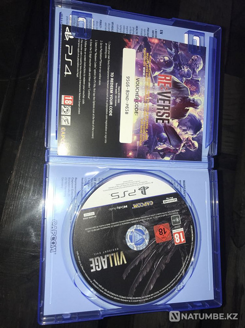 PS5 games Vll.l.AGE resident evil 18+  - photo 3