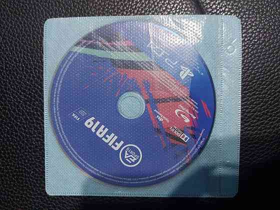 Диск для PlayStation 4 Фифа 19 