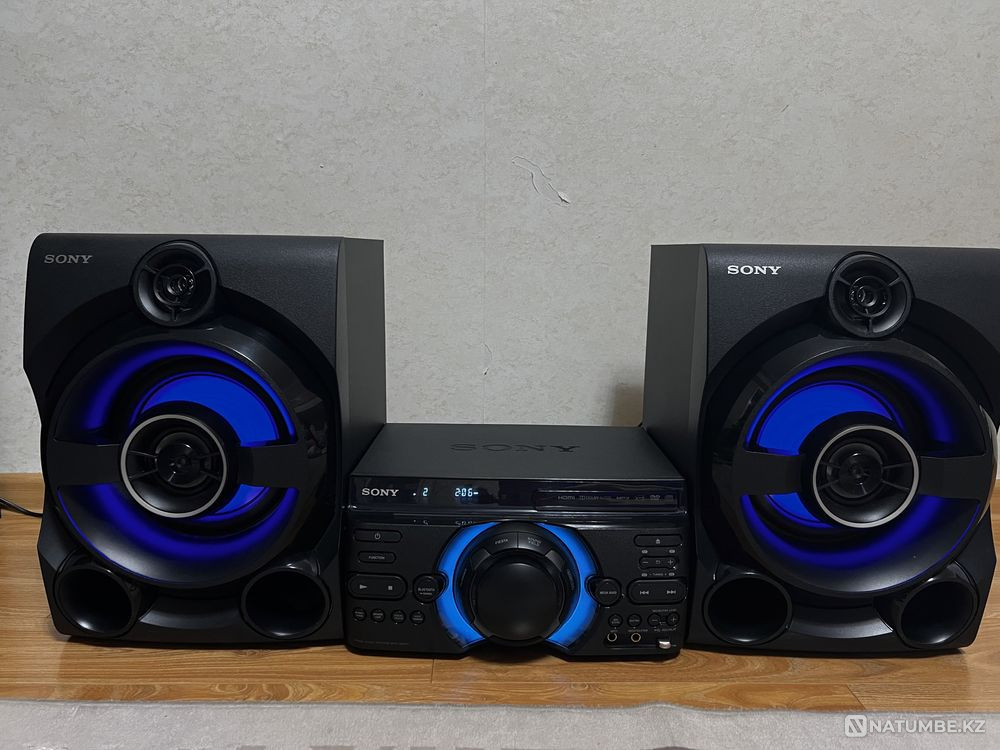Selling audio system Sony MHC-M60D New Almaty - photo 1