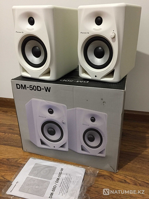 Studio monitors with amplifier PIONEER DJ DM-50D-W nominal 50w Almaty - photo 4