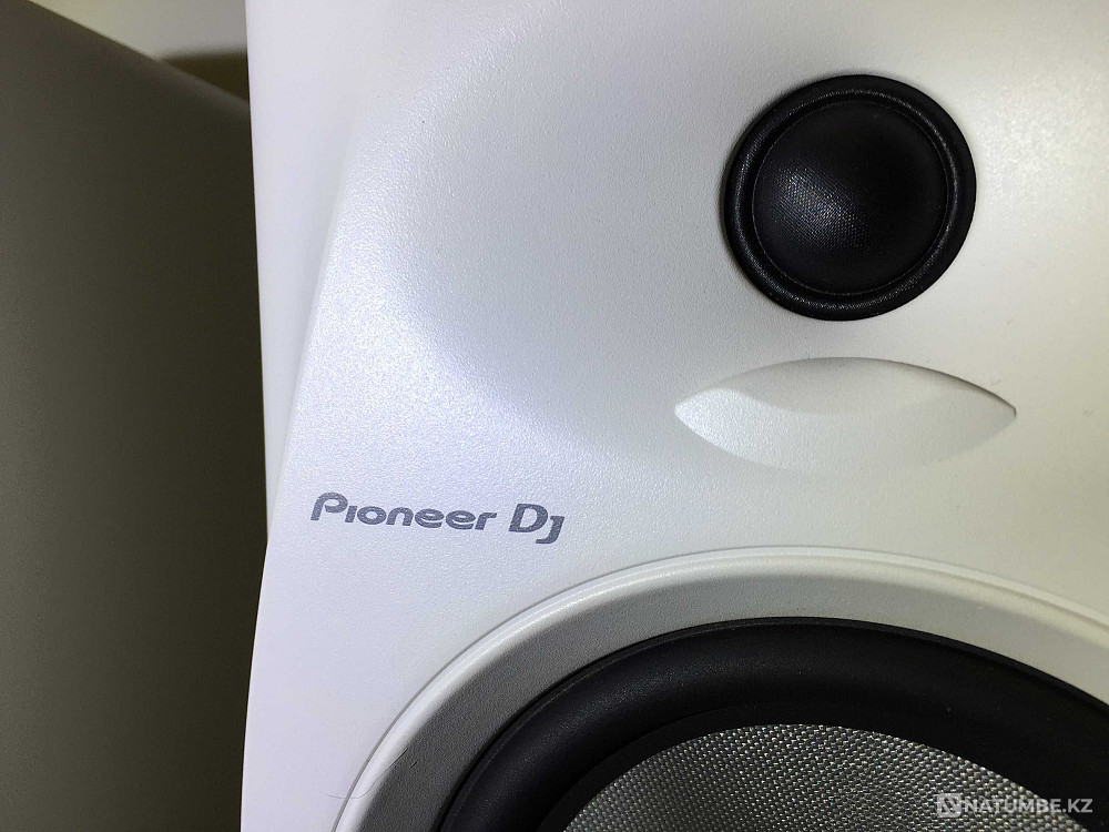 Studio monitors with amplifier PIONEER DJ DM-50D-W nominal 50w Almaty - photo 3