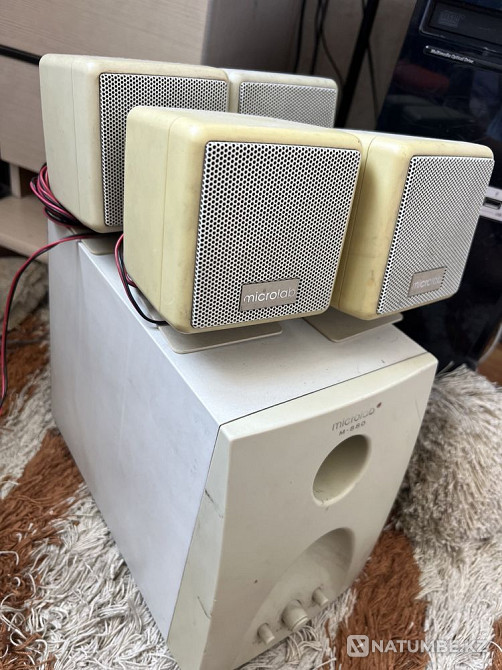 Продам сабвуфер Microlab с четырьмя колонками Алматы - изображение 1