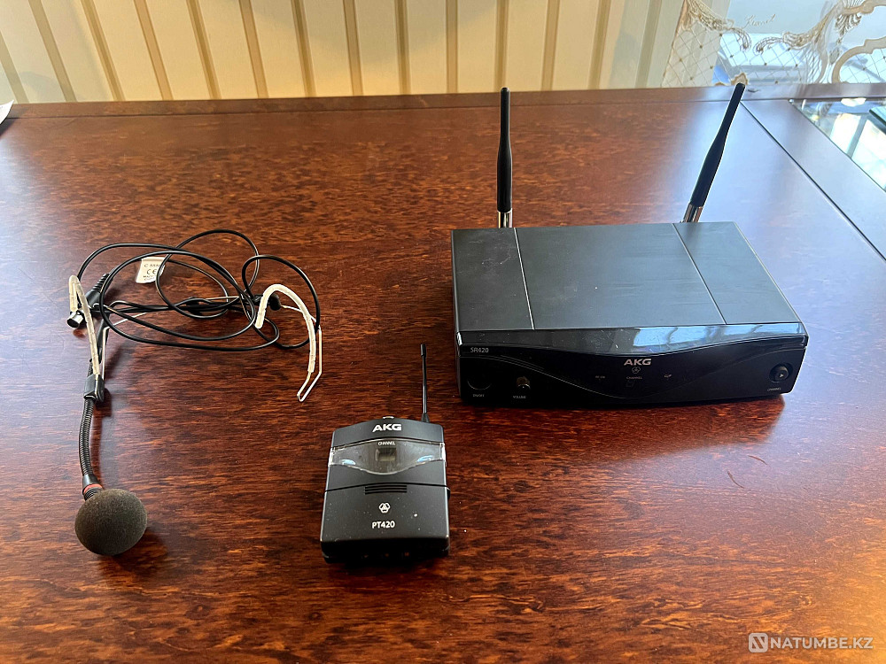 Головной микрофон AKG WMS420 Алматы - изображение 1