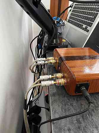 Акустическая система Hi-Fi класса из ценных пород дерева Алматы